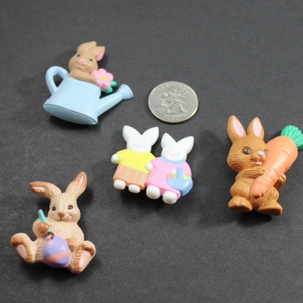 Four Hallmark Lot Easter Rabbit Brooches - Picture 4 of 6